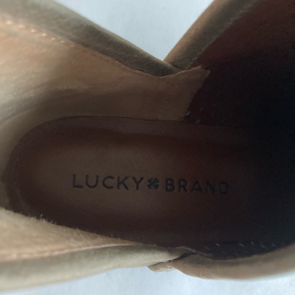 Lucky Brand Cream Leather Ankle Booties size 7 - Picture 8 of 12